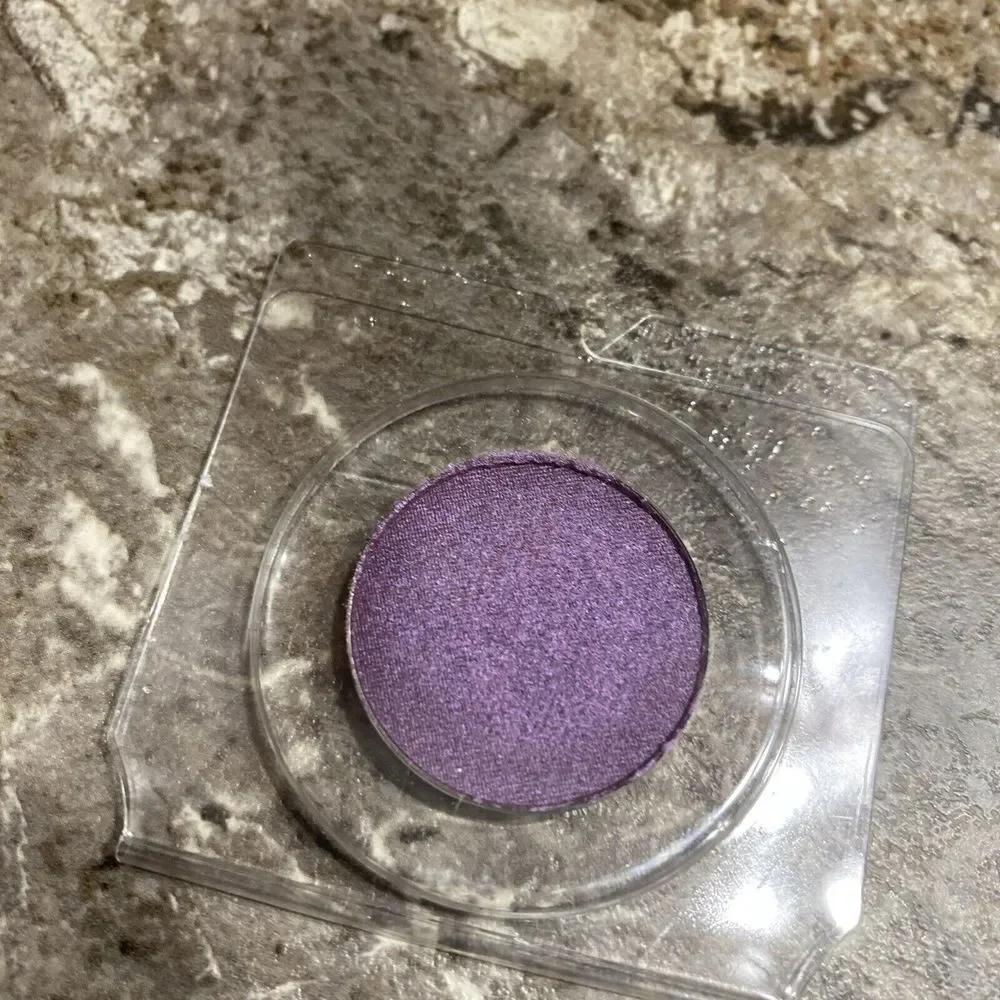 Brand New Arbonne Its All In The Eyes Eye Shadow Aurora Eyeshadow‎